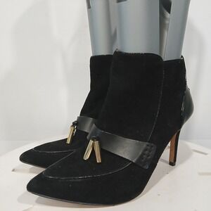 Louise et Cie Black Leather Shiro Pointed Toe Ankle Boots  Gold Tassel 8M Zip